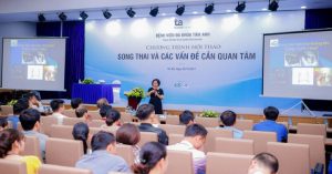 thac-si-bac-si-hien-le-trinh-bay-chuyen-de